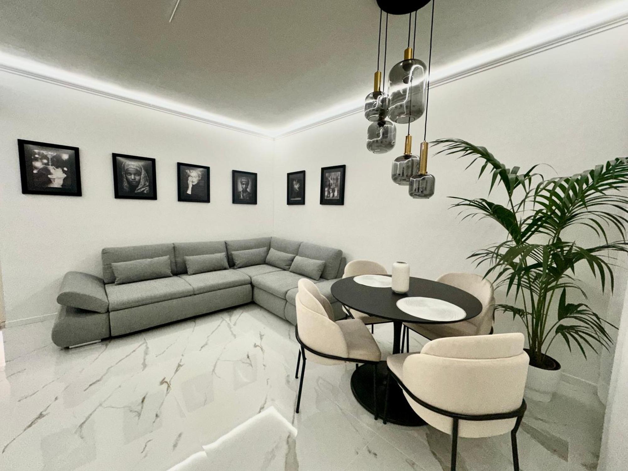 Luna Luxury Suite แบร์กาโม ภายนอก รูปภาพ