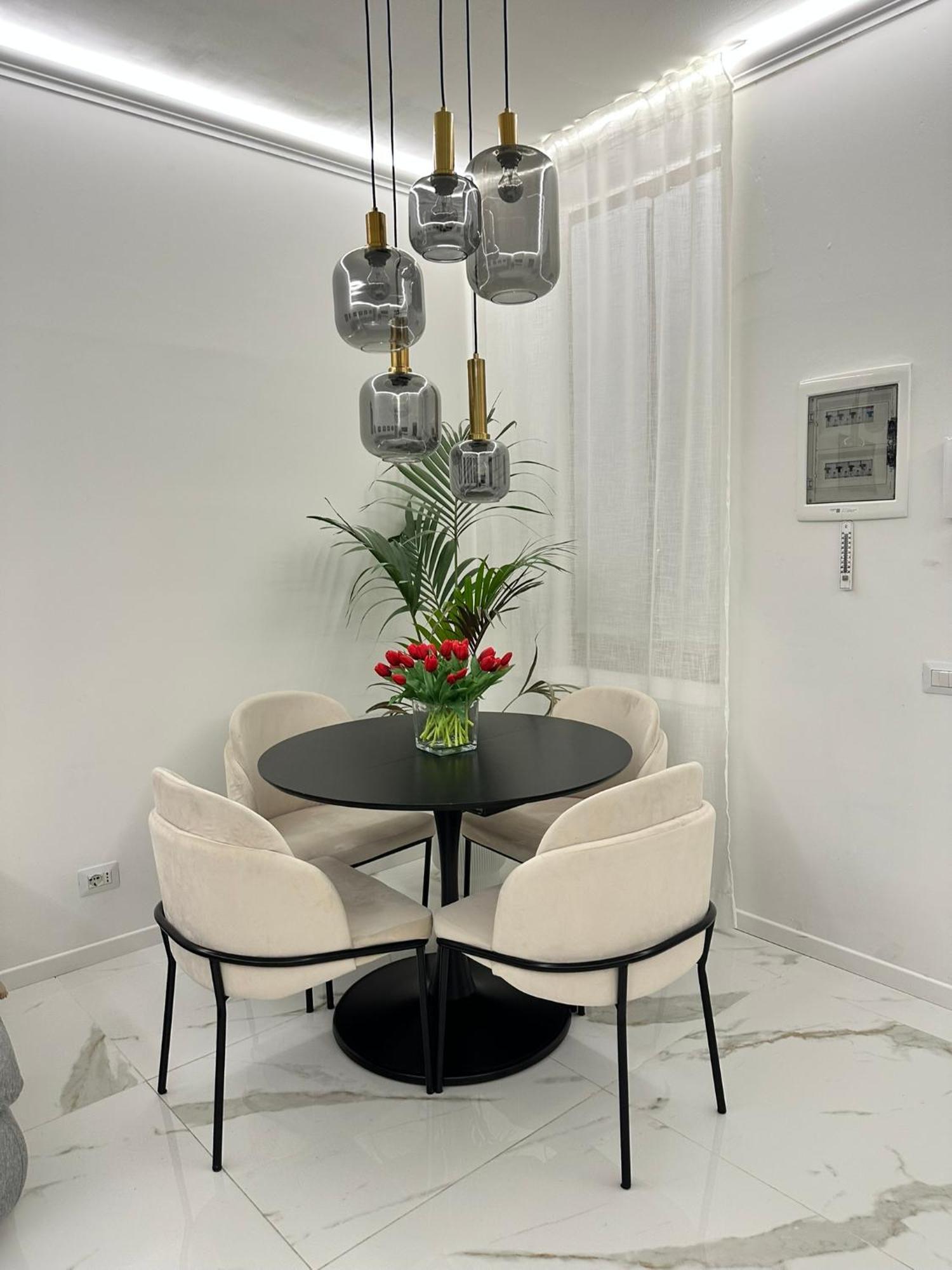 Luna Luxury Suite แบร์กาโม ภายนอก รูปภาพ